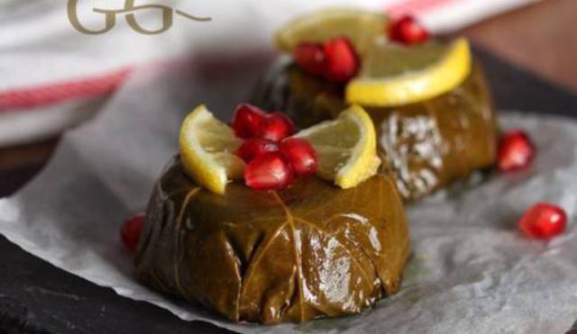 Grape leaves cupcake